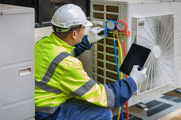 Professional Ac Installation technician working in Cherry Valley, IL